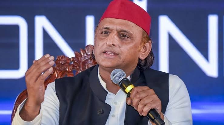 UP Politics: अखिलेश यादव का BJP पर बड़ा हमला, बोले- ‘आजादी और बीजेपी एक-दूसरे के विलोम’