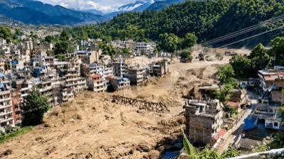 नेपाल में भोटेकोशी नदी की भीषण बाढ़ से तबाही