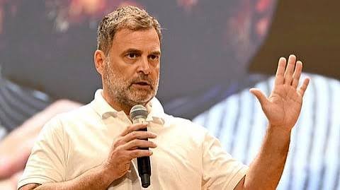 You are currently viewing Jharkhand Politics: JSSC-CGL परीक्षा रद्द होने पर राहुल गांधी की प्रतिक्रिया, छात्रों की जीत बताया