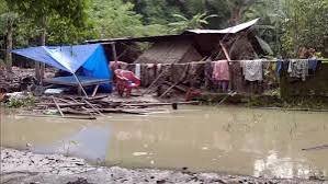 You are currently viewing Monsoon Alert: केरल-गुजरात में भारी बारिश का कहर, कई मौतें, हजारों लोग सुरक्षित स्थानों पर पहुंचाए गए