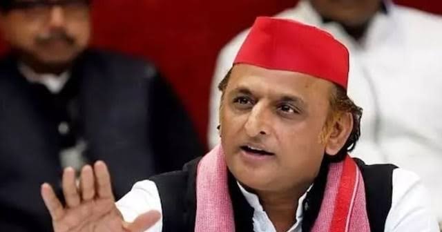 You are currently viewing UP News: बदायूं में डॉक्टर की पिटाई पर सियासत गरम, अखिलेश ने AI से आरोपियों की पहचान की मांग की