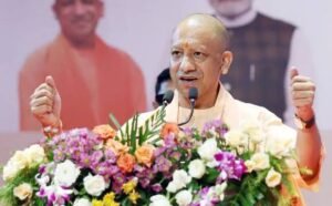 Read more about the article UP News: लखनऊ में 1,375 ग्राम पंचायत अधिकारियों को मिले नियुक्ति पत्र, सीएम योगी बोले- बिना पैसे मिली नौकरी तो जिम्मेदारी भी निभाएं