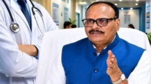 Read more about the article UP News: यूपी में अब हिंदी में लिखी जाएंगी दवाओं और जांचों के नाम? डिप्टी सीएम ब्रजेश पाठक ने डॉक्टरों से की खास अपील
