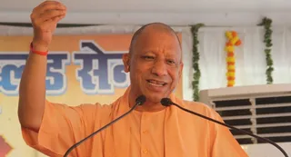 You are currently viewing UP News: गोरखपुर में IMA चैरिटेबल ब्लड सेंटर का लोकार्पण, सीएम योगी बोले- रक्त बनाया नहीं जा सकता, रक्तदाता तैयार करना होगा