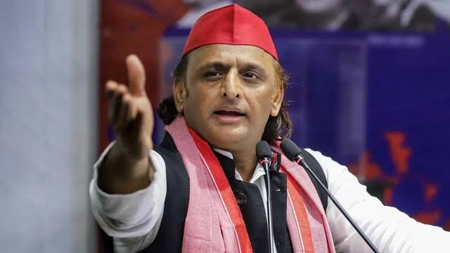 Read more about the article UP Election 2027: यूपी में 2027 की सियासी जंग की तैयारी तेज, अखिलेश यादव ने भाजपा के वोट घटाने का बनाया लक्ष्य