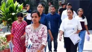 Read more about the article UP NEET UG 2026: दूसरे चरण की काउंसलिंग का संशोधित शेड्यूल जारी, 21 सितंबर को आएगी मेरिट लिस्ट