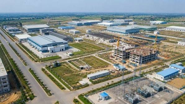 You are currently viewing UP Textile Park: 5 जिलों में संत कबीर टेक्सटाइल और अपैरल पार्क बनाने की तैयारी तेज