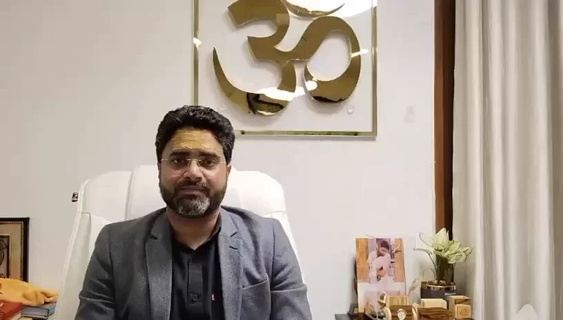 You are currently viewing UP News: काशी विश्वनाथ मंदिर के CEO विश्व भूषण मिश्र का तबादला, अब UPSSSC में संभालेंगे नई जिम्मेदारी
