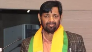 You are currently viewing UP Politics: भाजपा सांसद के बदले सुरों ने बढ़ाई सियासी हलचल, 13 सितंबर को शक्ति प्रदर्शन की तैयारी