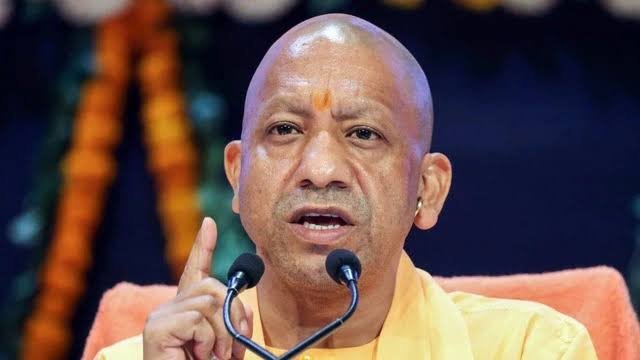 You are currently viewing UP News: वाराणसी में जलभराव पर योगी सरकार का बड़ा एक्शन, जल निगम के अधिशासी अभियंता सस्पेंड