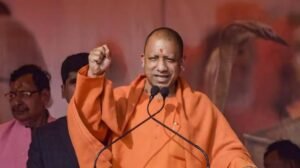 Read more about the article UP Politics: योगी आदित्यनाथ का सपा पर हमला, बोले- जनसमस्याओं के समाधान में बैरियर है समाजवादी पार्टी
