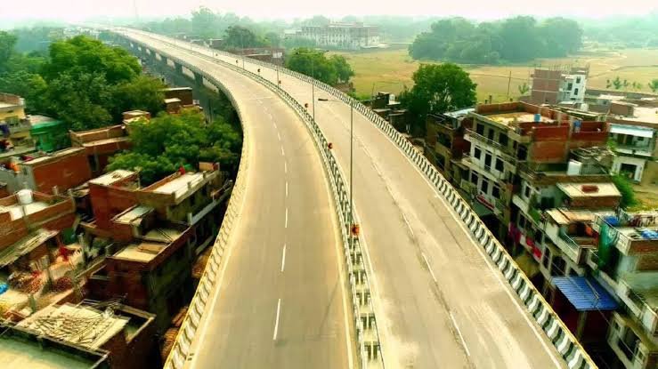 You are currently viewing UP News: लखनऊ में बदल जाएगी ट्रैफिक की तस्वीर, 10 से ज्यादा फ्लाईओवर और एलिवेटेड कॉरिडोर से मिलेगी बड़ी राहत