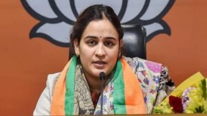 Read more about the article UP Politics: अपर्णा यादव ने चंद्रशेखर आजाद को दी नसीहत, बोलीं- योगी जी पर बोलने से पहले बूता हासिल करें