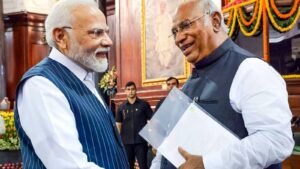 Read more about the article Parliament session: परिसीमन पर खरगे की पीएम मोदी से चौथी अपील, बोले- विधेयक लाने से पहले सभी दलों से हो चर्चा