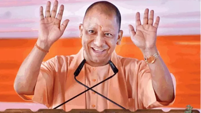You are currently viewing UP Minimum Wages Hike: योगी सरकार ने बढ़ाई मजदूरी, श्रमिकों को हर महीने मिलेंगे 238 रुपये तक ज्यादा